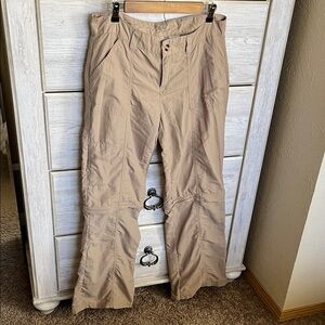 American Outback Women’s 
Convertible Hiking Trail Pants!